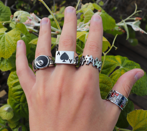 8 Ball Ring