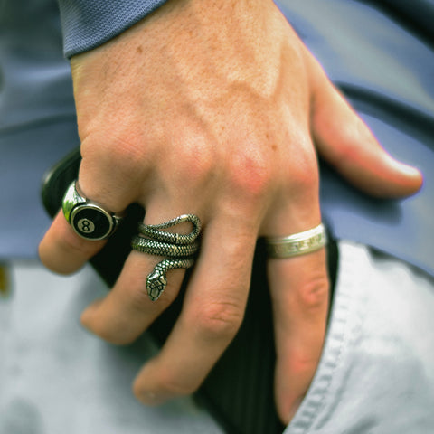 8 Ball Ring